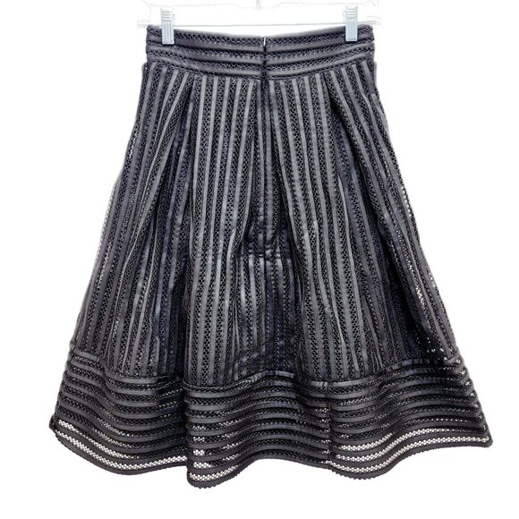 Haute Monde Dresses & Skirts - Haute Monde Womens Black Mesh A-Line Midi Skirt  Striped Lace Design Size S
